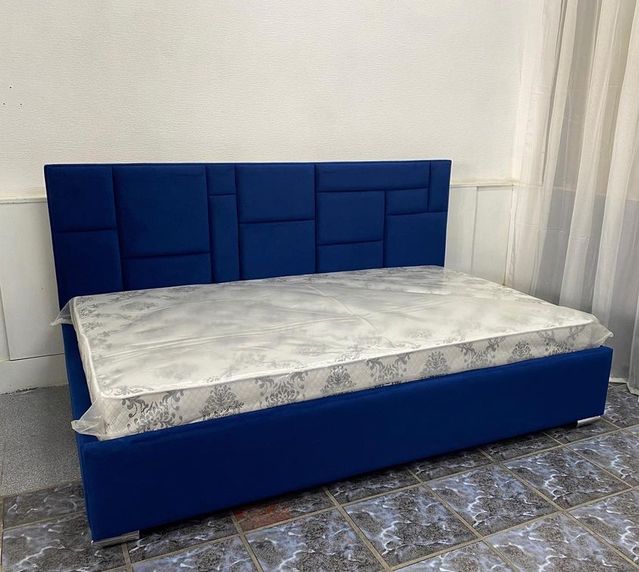 Кровать с мягким изголовьем двуспальная фото 1020